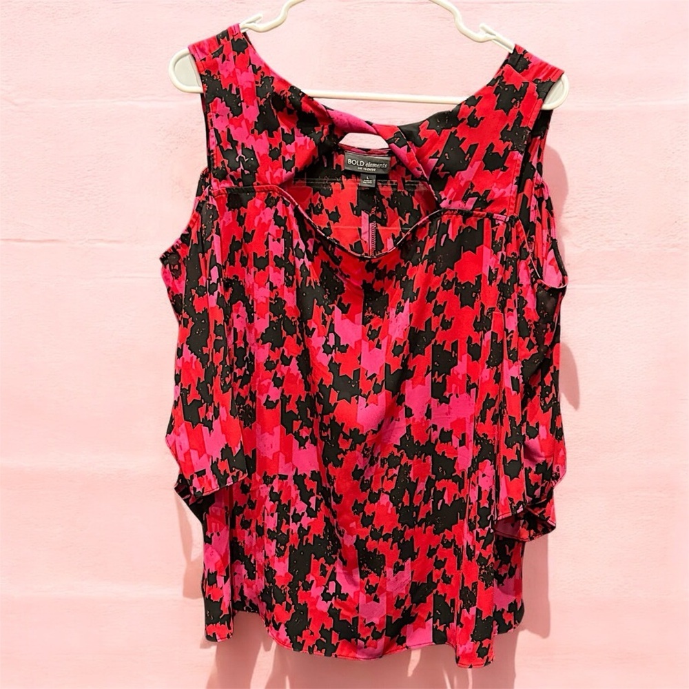 BOLD elements Red and Black Ruffled peekaboo shoulders Blouse LARGE